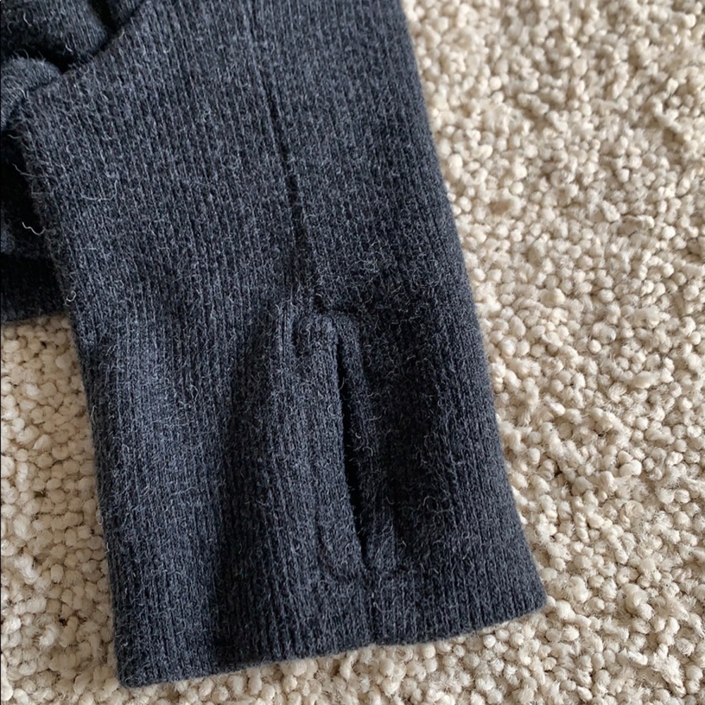 Jacket - Picture 4 of 4